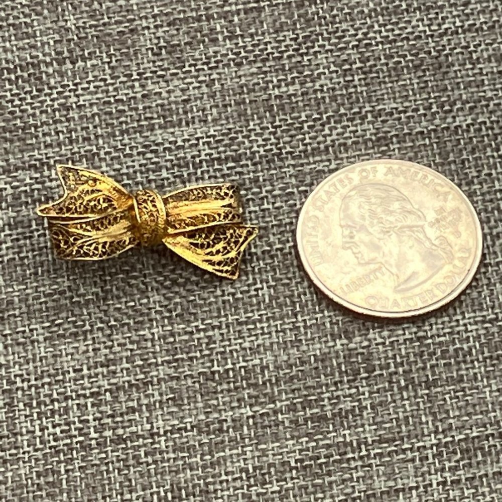 Sterling Portugal Pin Brooch VG GV Gold Ribbon Bow Scrollwork Wire Retro Vintage